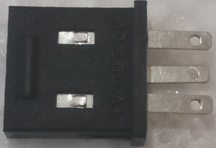 CN-13_Connector